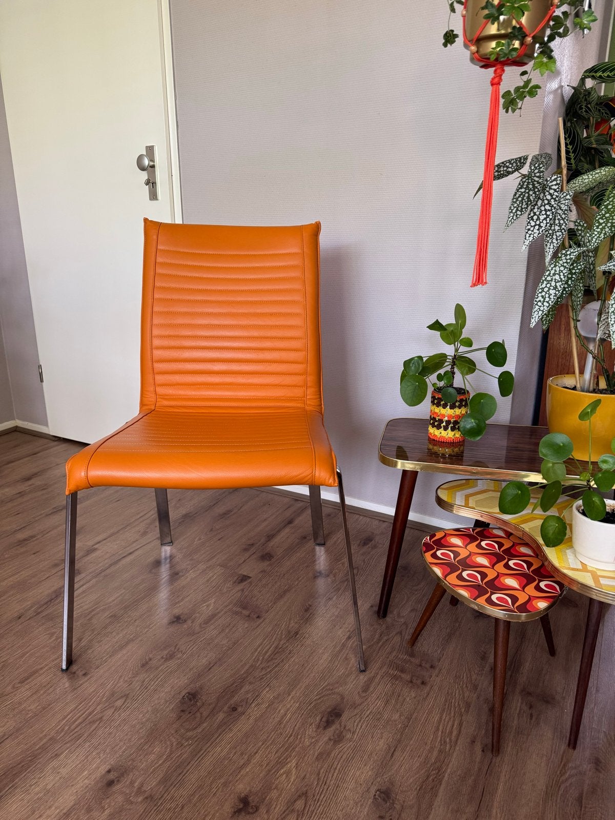 Oranje Nomada eetkamerstoelen zes - Leer en Metaal, Huis en Inrichting, Overige kleuren, Leer, Ophalen of Verzenden, Zo goed als nieuw