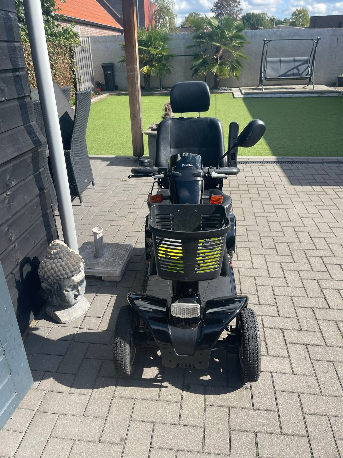 Mooie  scootmobiel victorie xl 130 met goede accu’s, Ophalen of Verzenden