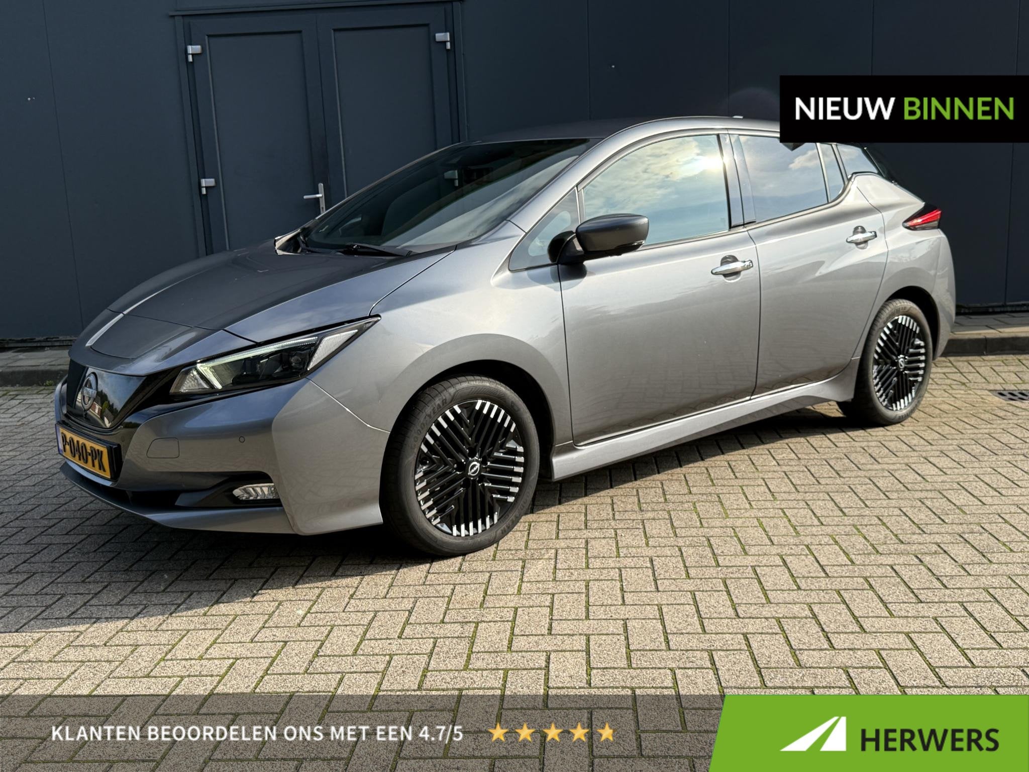 Nissan LEAF Tekna 40 kWh / Automaat / Leder / Navigatie / Ca