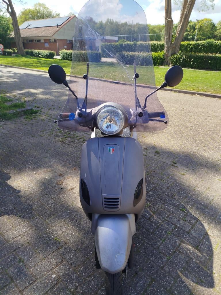 Scooter 80cc heeft wat liefde nodig, Fietsen en Brommers, Ophalen of Verzenden, Gebruikt, Benzine, Overige merken