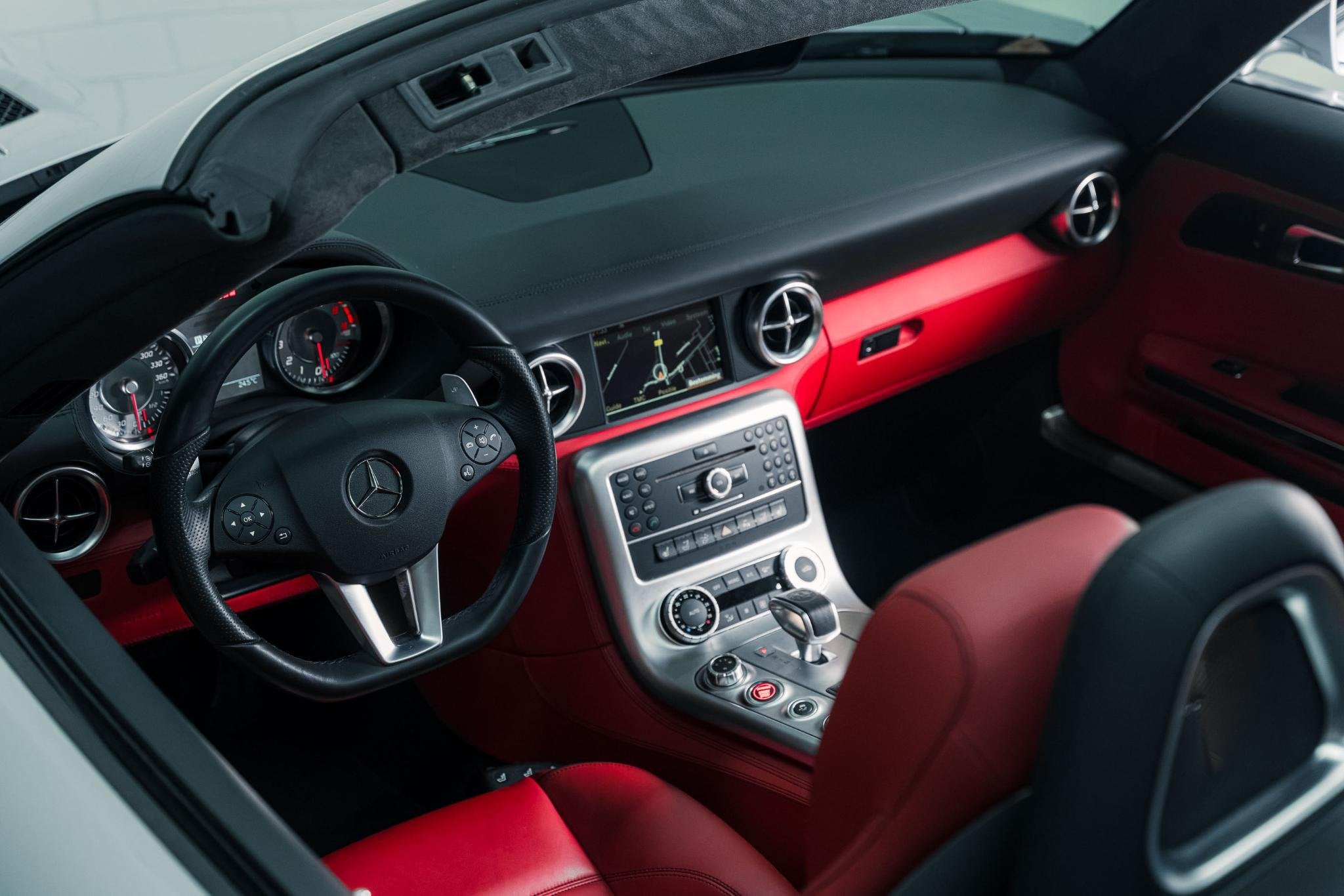 Mercedes-Benz SLS Roadster 6.3 AMG l Rood Leder l Rode Cabri, Auto's, Automaat, Euro 5, Achterwielaandrijving, Cabriolet