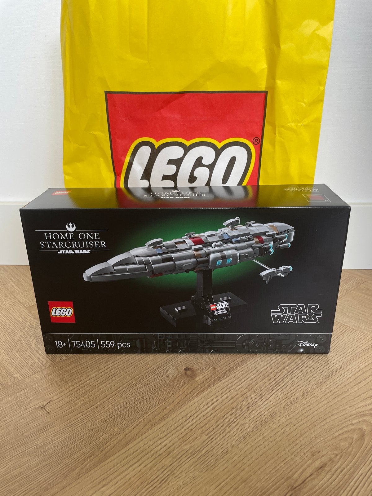 LEGO Star Wars Home One Star Cruiser (75405) + LEGO tas, Ophalen of Verzenden, Nieuw