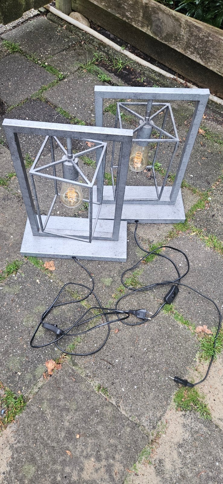 Mordern venster lampen.
Sfeer voor je raam. Met lampen.
Bied, Ophalen of Verzenden, Zo goed als nieuw