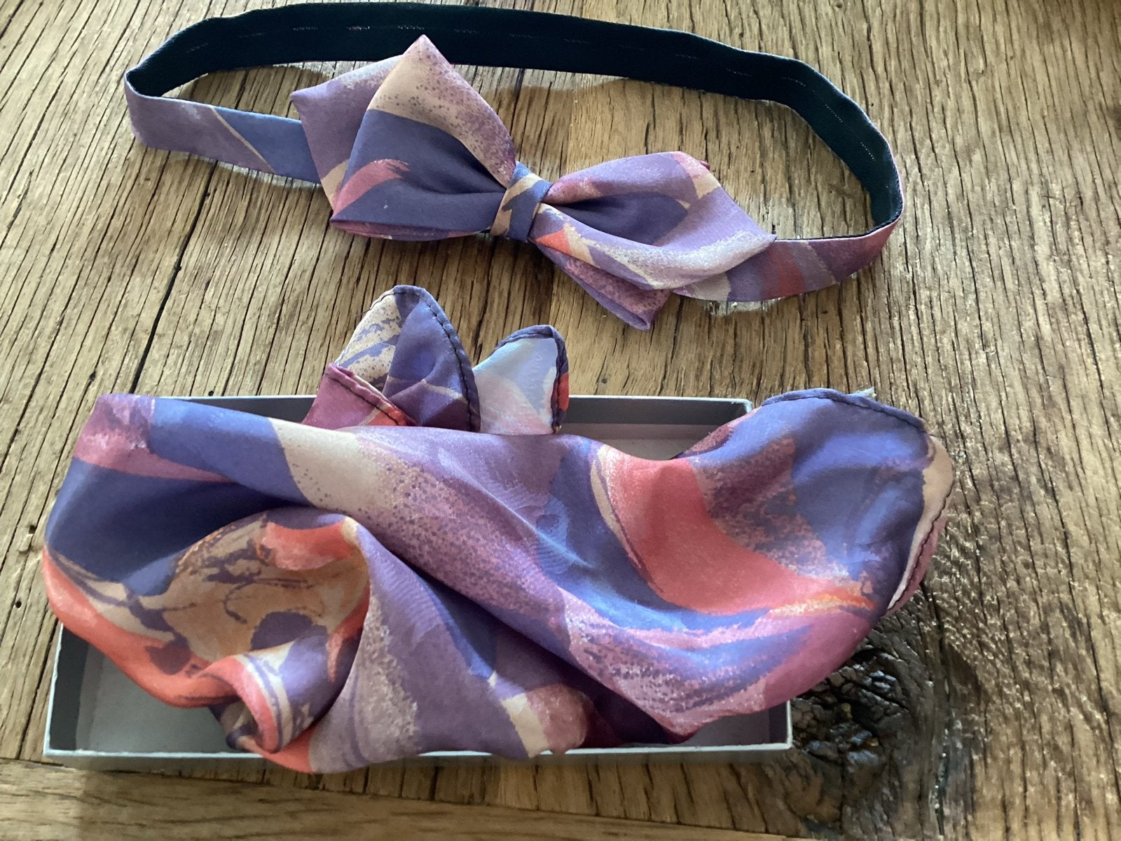 Vlinderstrikje met pochet - Zo goed als nieuw, Kleding | Heren, Ophalen of Verzenden, Zo goed als nieuw, I.V.V.