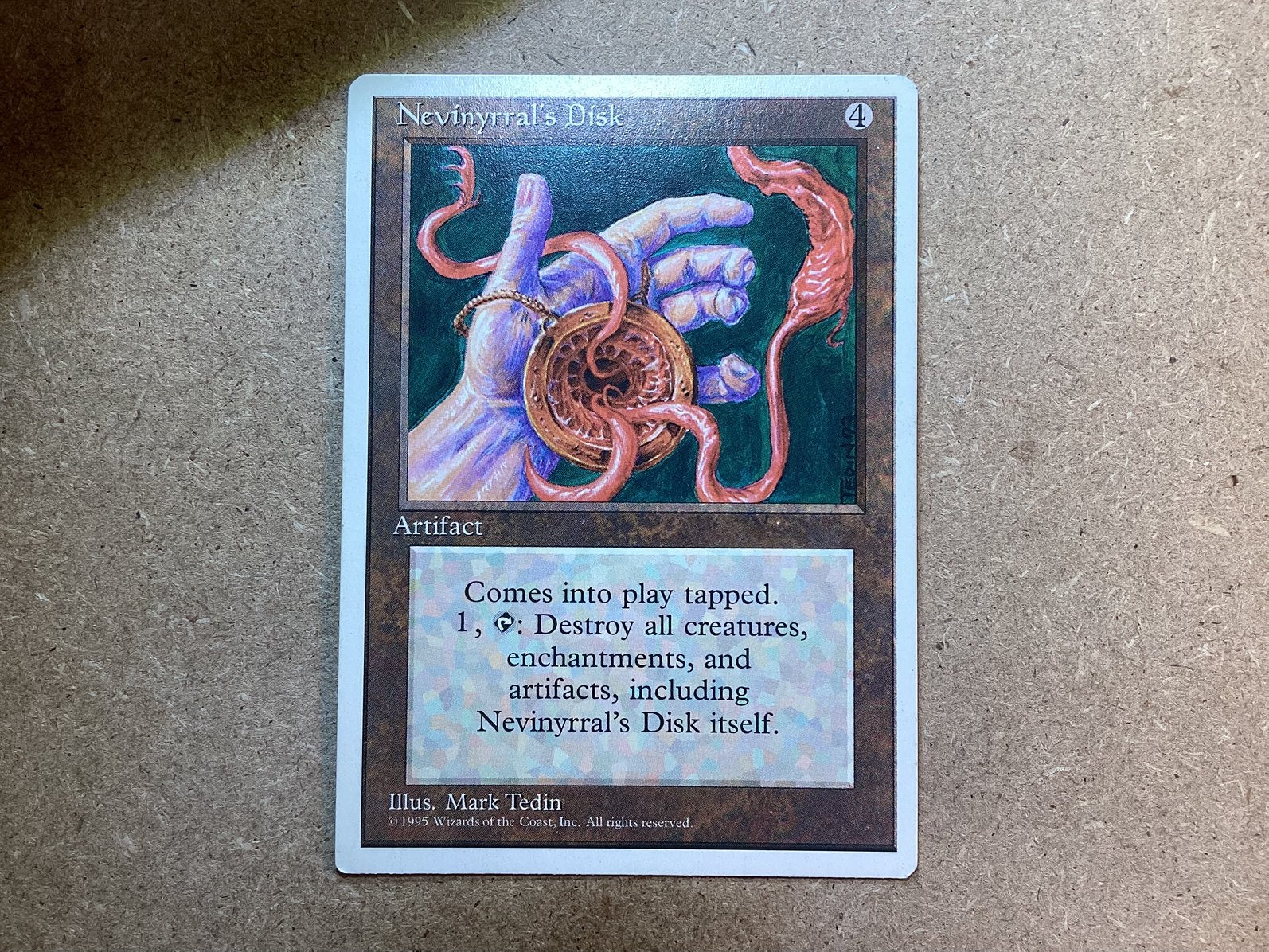 1x Nevinyrral’s Disk (Excellent), Ophalen of Verzenden, Zo goed als nieuw, Losse kaart