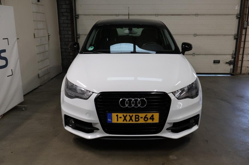 Audi A1 Sportback 1.2 TFSI Pro Line S Navi Cruise Airco PDC, Auto's, Audi, Voorwielaandrijving, Euro 5, 86 pk, Zwart