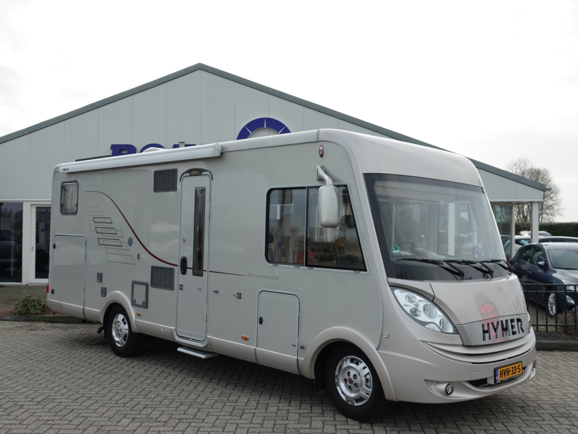 Hymer B 678 HYMER B678 3.0D 177PK LENGTE BED | WC + BADKAMER, Integraal, Van Camminghaweg 38
8822WD  ARUM, NL, Bedrijf, Hymer
