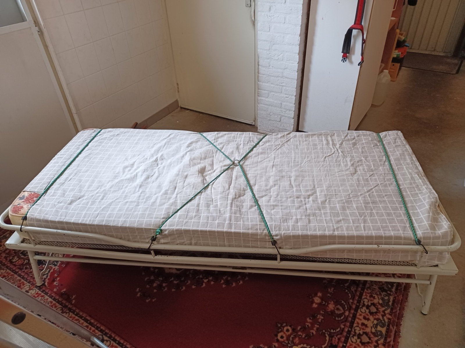 Opklapbaar logeerbed met matras, Ophalen, Gebruikt, Eenpersoons, 80 cm