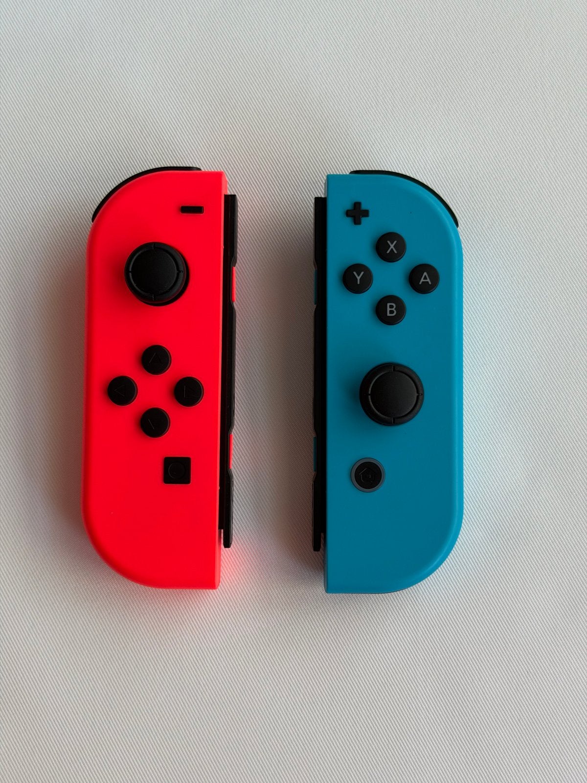 Foto 3 van Joycons NIEUW Nintendo Switch 1 en Oled