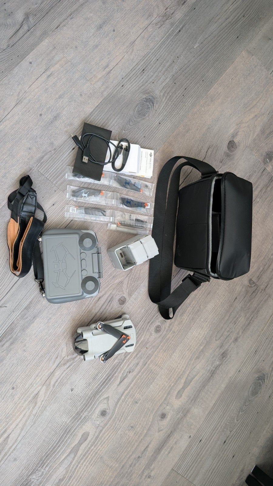 DJI Mini 3 Pro Fly More Combo - Complete Drone Set, Audio, Tv en Foto, Drones, Return to Home, 30 tot 45 minuten, Cameradrone