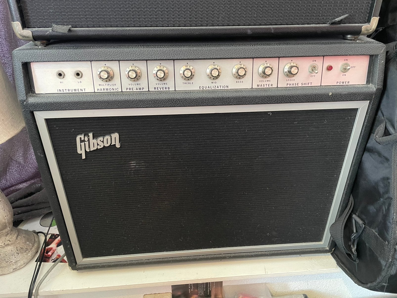 Ruil? 1972 Vintage Gibson G-105 Solid State Versterker, Ophalen, Zo goed als nieuw, Gitaar, 100 watt of meer