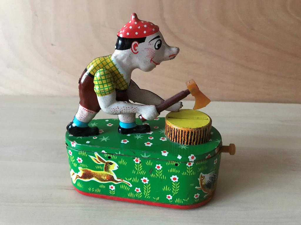Vintage Foreign Spaarpot Houthakker 16 cm 1970, Ophalen of Verzenden, Gebruikt, Metaal of Blik