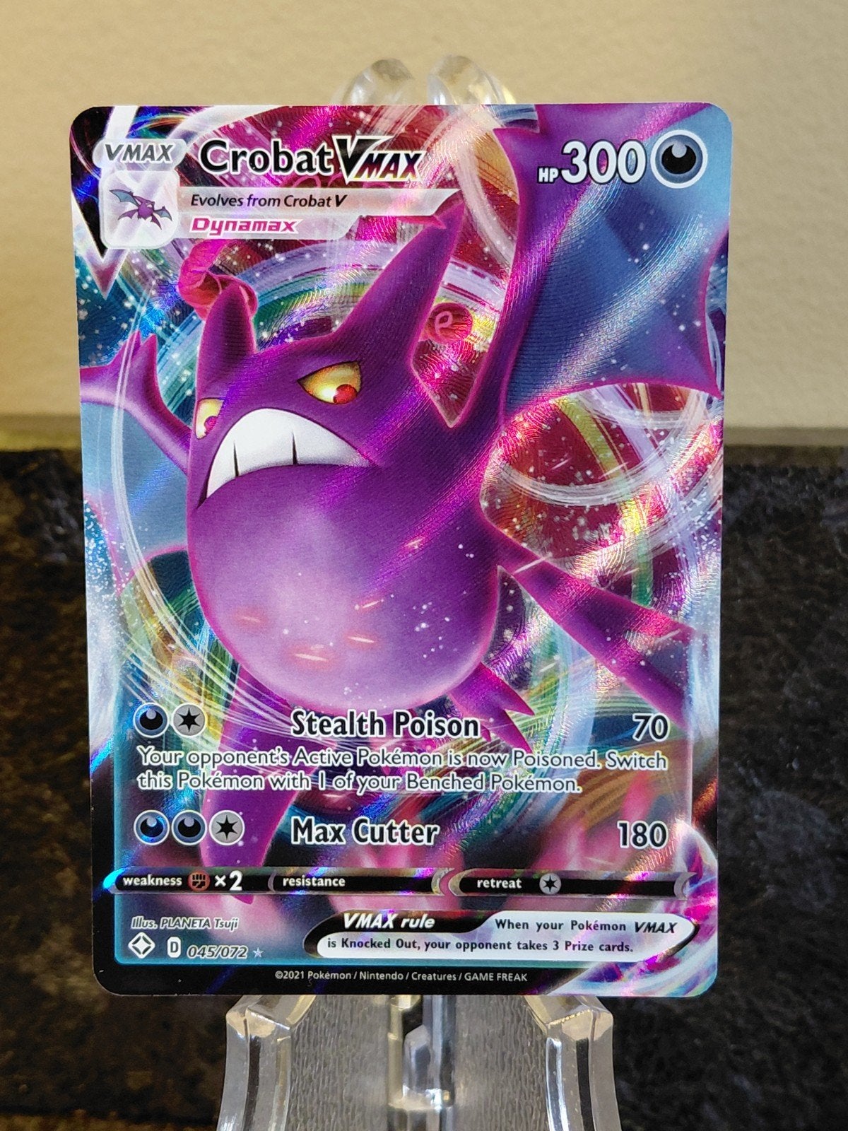Crobat VMAX Pokémon Kaart -  045/072, Hobby en Vrije tijd, Verzamelkaartspellen | Pokémon, Ophalen of Verzenden, Zo goed als nieuw