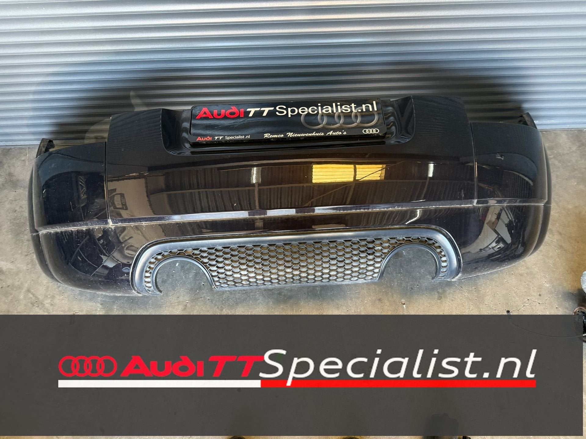 Achterbumper met honinggraad diffuser Audi TT MK1 Quattro/V6, Ophalen, Gebruikt, -, Audi