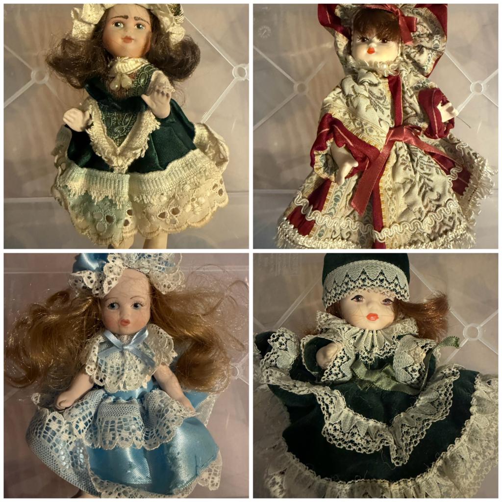 Goldina Poppen met paspoort, Verzamelen, Ophalen of Verzenden, Zo goed als nieuw, Pop