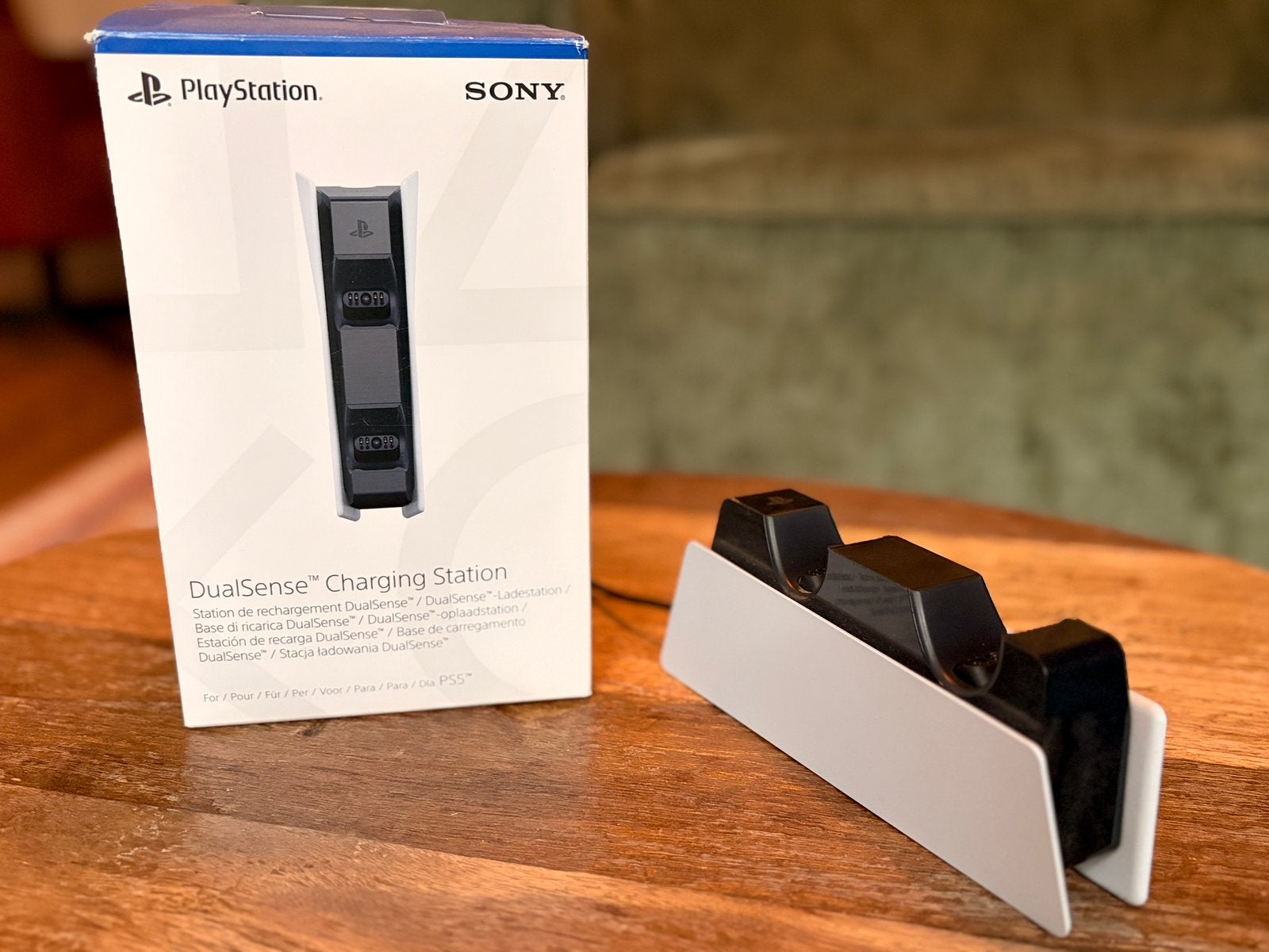 PS5 DualSense Charging Station - Oplaadstation, Ophalen of Verzenden, Zo goed als nieuw