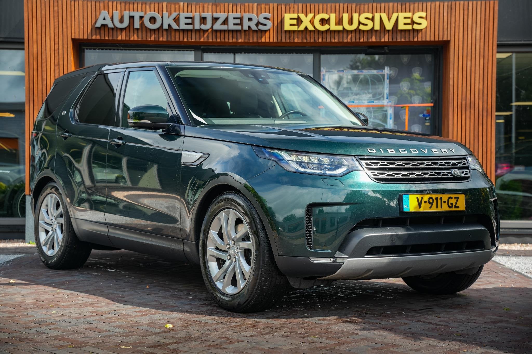 Land Rover Discovery 3.0 SDV6 HSE Luxury Leer Cruise Navigat, Automaat, Gebruikt, Euro 6, 2993 cc