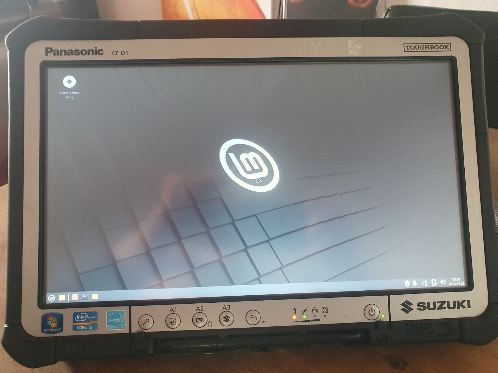 Panasonic Toughbook CF-D1 - Robuust LEES DE BESCHRIJVING!!!, Computers en Software, 10 inch, Panasonic, CF-D1 Toughbook, Ophalen of Verzenden