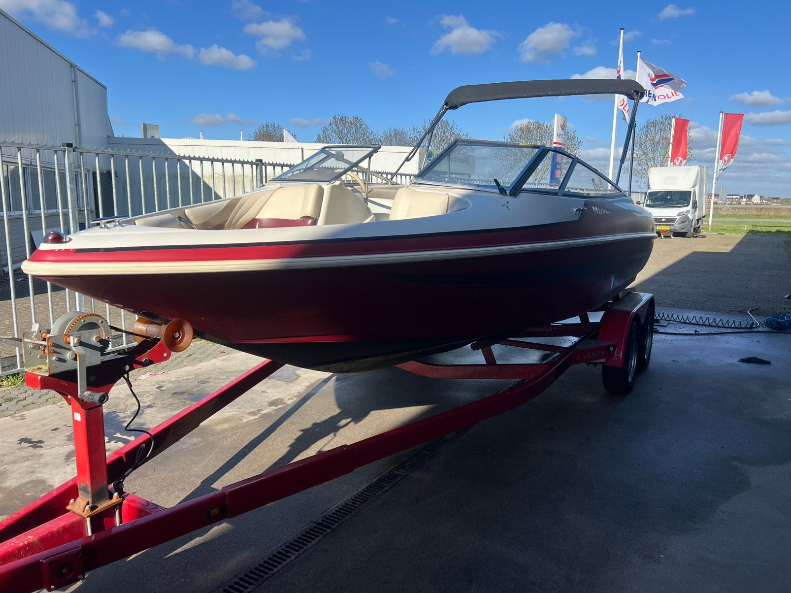 Larson LXI 06 BR Volvo penta 5.7 V8 bowrider 254PK V8 6.25m, Ophalen, Binnenboordmotor, Zo goed als nieuw, 200 pk of meer