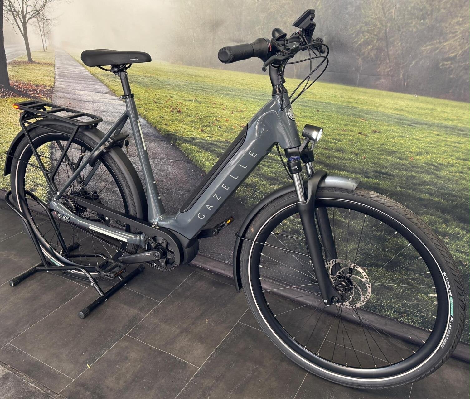 NIEUW: Gazelle Ultimate C5 HMB - €1.200 KORTING (OP=OP), Koninklijke Gazelle N.V., Wilhelminaweg 8 6951 BP Dieren Nederland, Nieuw