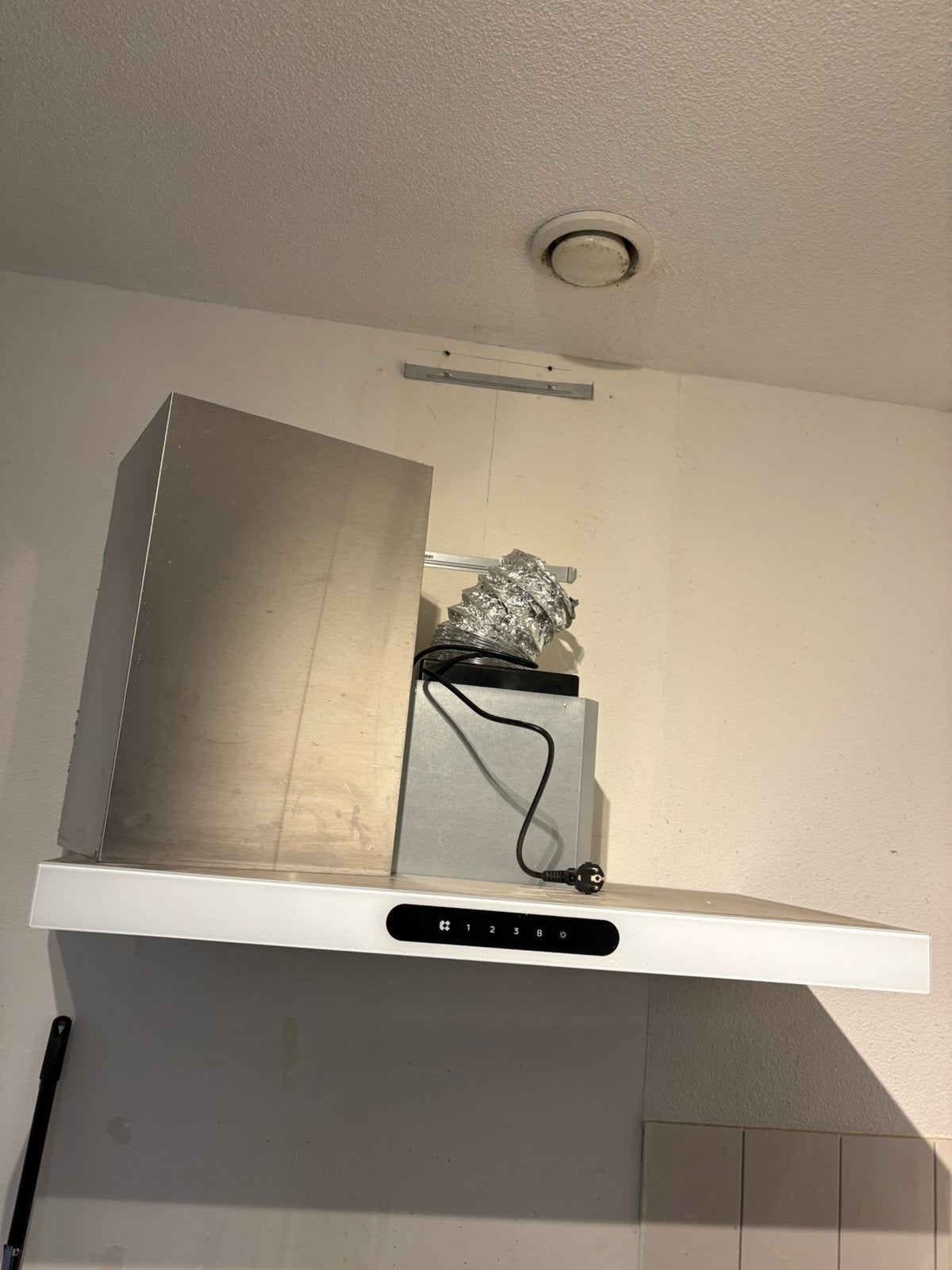 Afzuigkap 90 cm  (met filter) op afstand bedienbaar, Witgoed en Apparatuur, Wandschouwkap, Ophalen of Verzenden, Zo goed als nieuw