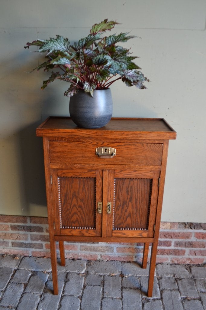 Prachtig antiek eiken houten Art Deco halkastje., Verzenden