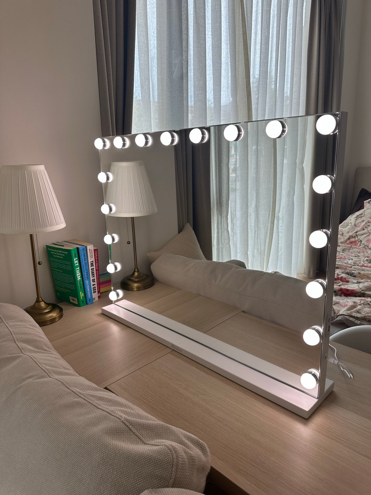 80x60CM LED Spiegel met Bluetooth & USB Oplaadpoorten Wit, Ophalen, Zo goed als nieuw, 75 tot 100 cm, Minder dan 100 cm