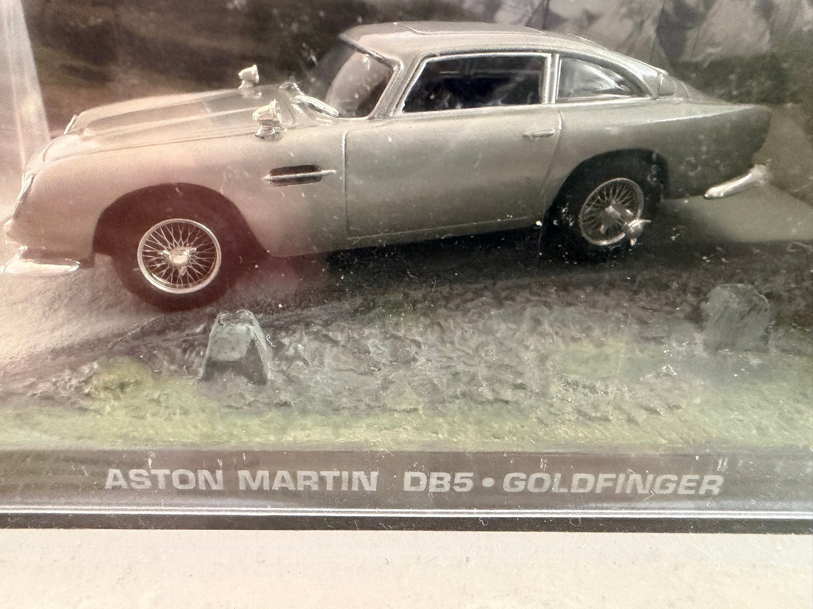 Aston Martin DB5 Goldfinger modelauto 007 James Bond, Ophalen of Verzenden, Zo goed als nieuw, Auto, Overige merken