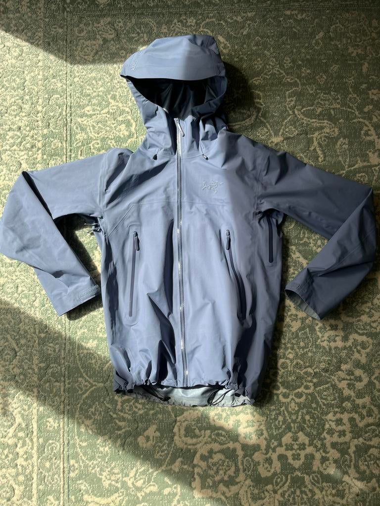 Arc’teryx Beta SL Zomerjas, Ophalen of Verzenden, Zo goed als nieuw, Maat 48/50 (M), Grijs