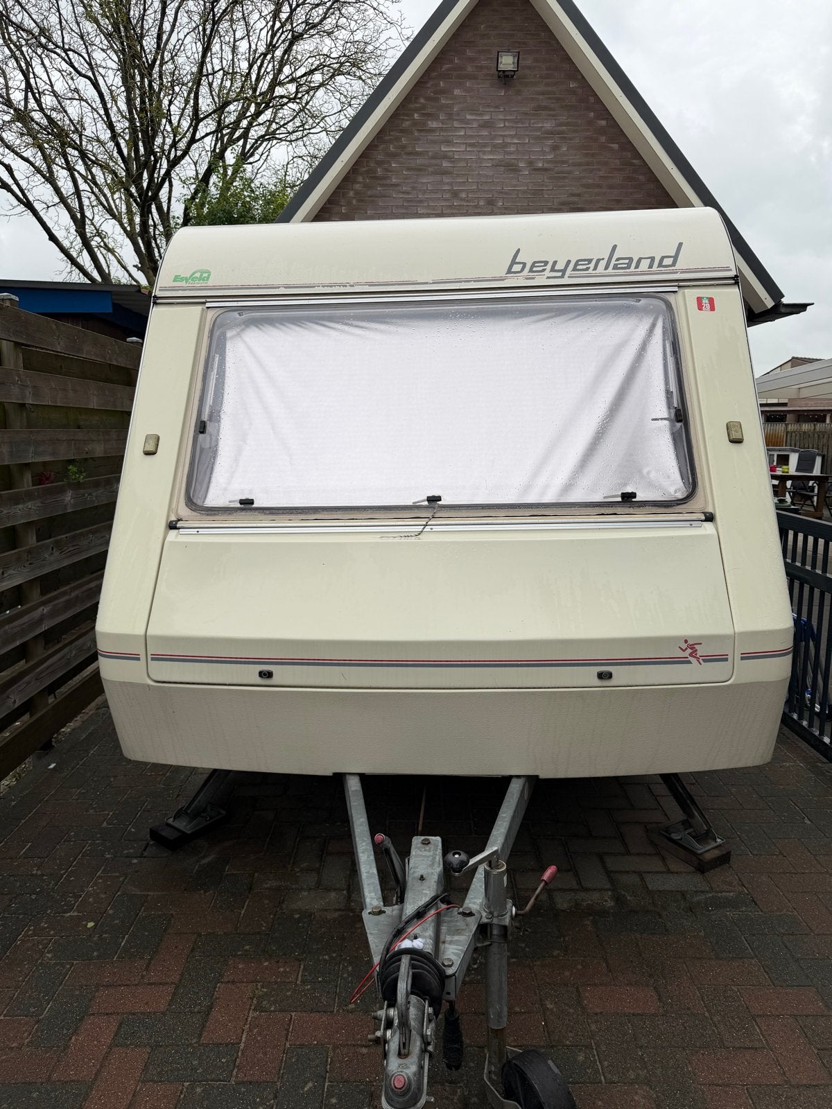 Beyerland Sprinter 430-TM met complete voortent, Vast bed, Treinzit, Particulier, 4 tot 5 meter