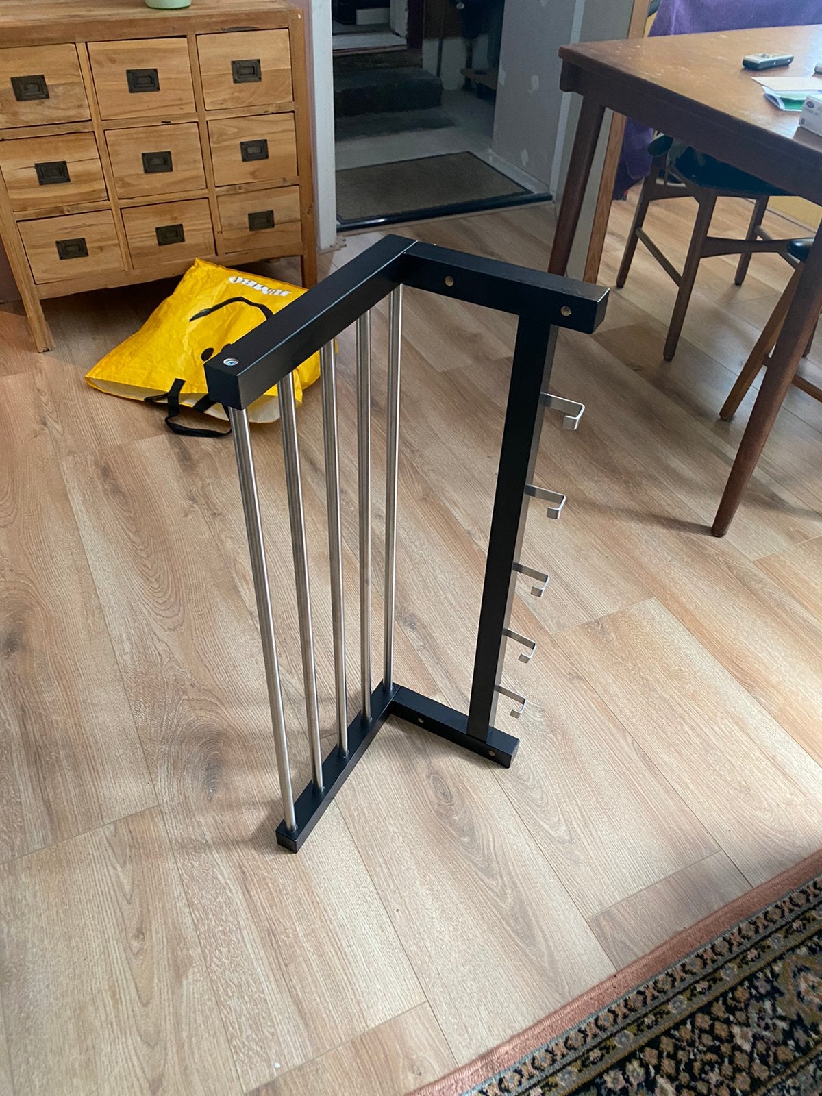 TJUSIG kapstok, Huis en Inrichting, Woonaccessoires | Kapstokken, Zo goed als nieuw, Minder dan 100 cm, Hout, Ophalen
