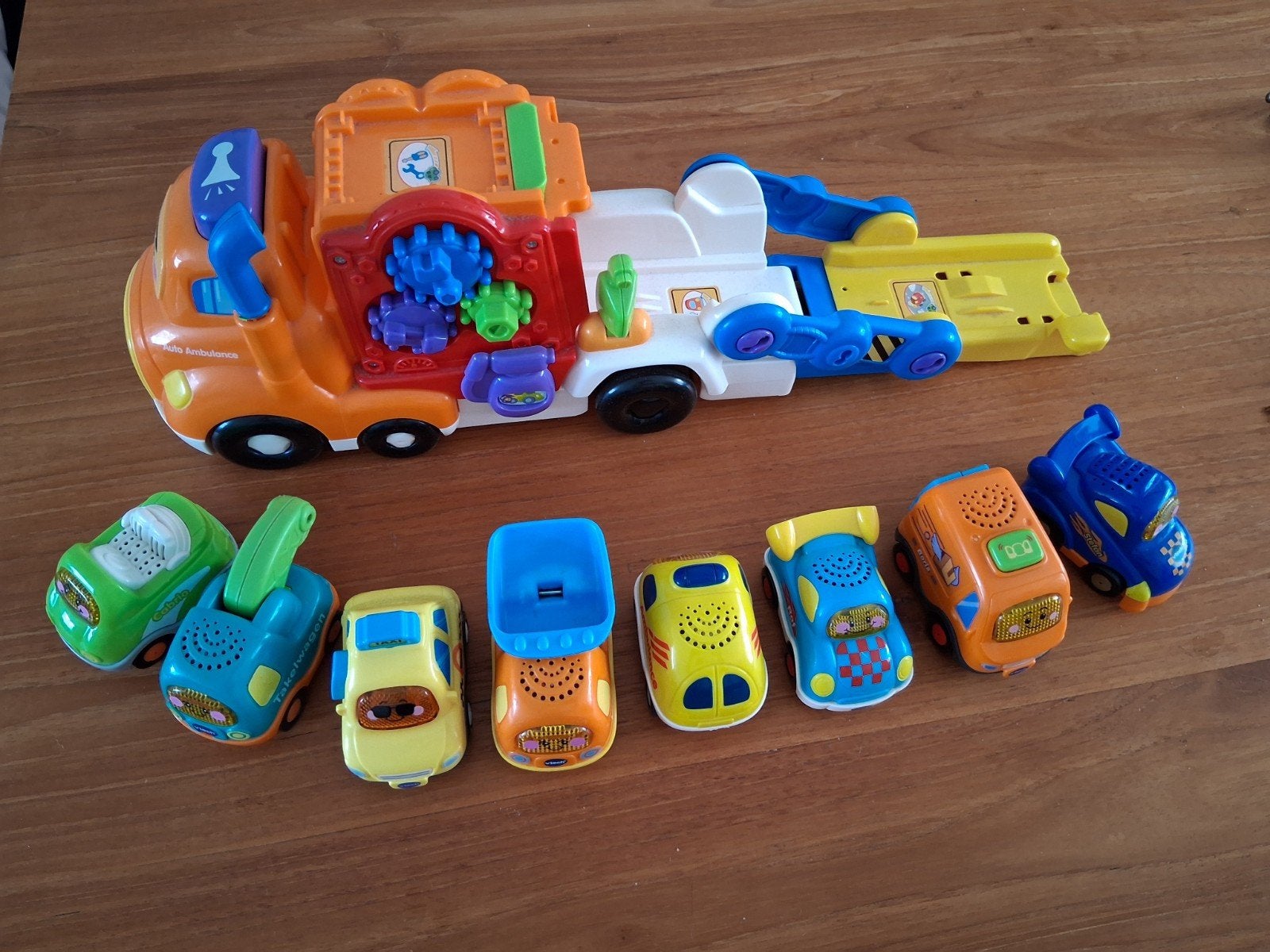 Toettoet auto's autoambulance en 8 auto's, Ophalen of Verzenden