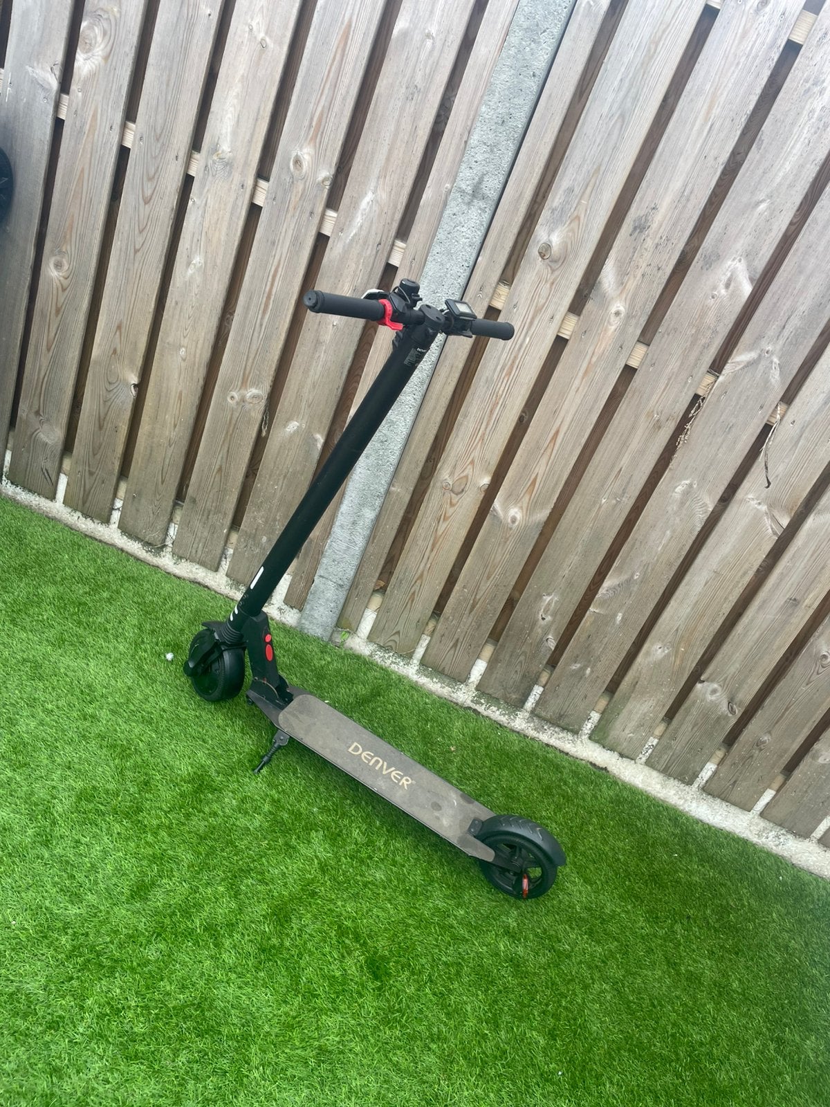 Elektrische step, Fietsen en Brommers, Steps, Ophalen, Zo goed als nieuw, Elektrische step (E-scooter)