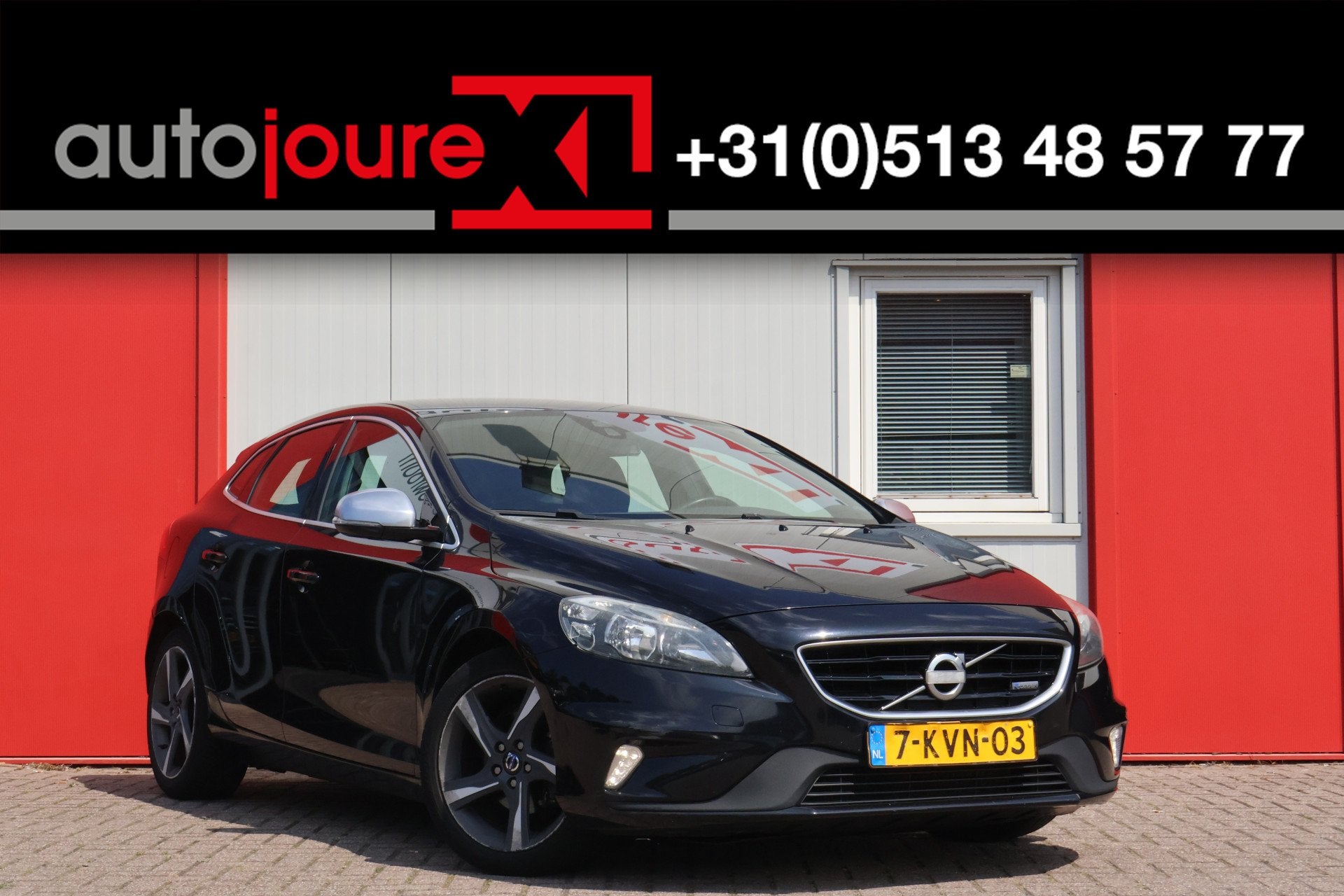 Volvo V40 1.6 D2 R-Design (bj 2013), Auto's, Voorwielaandrijving, Euro 5, Gebruikt, Zwart