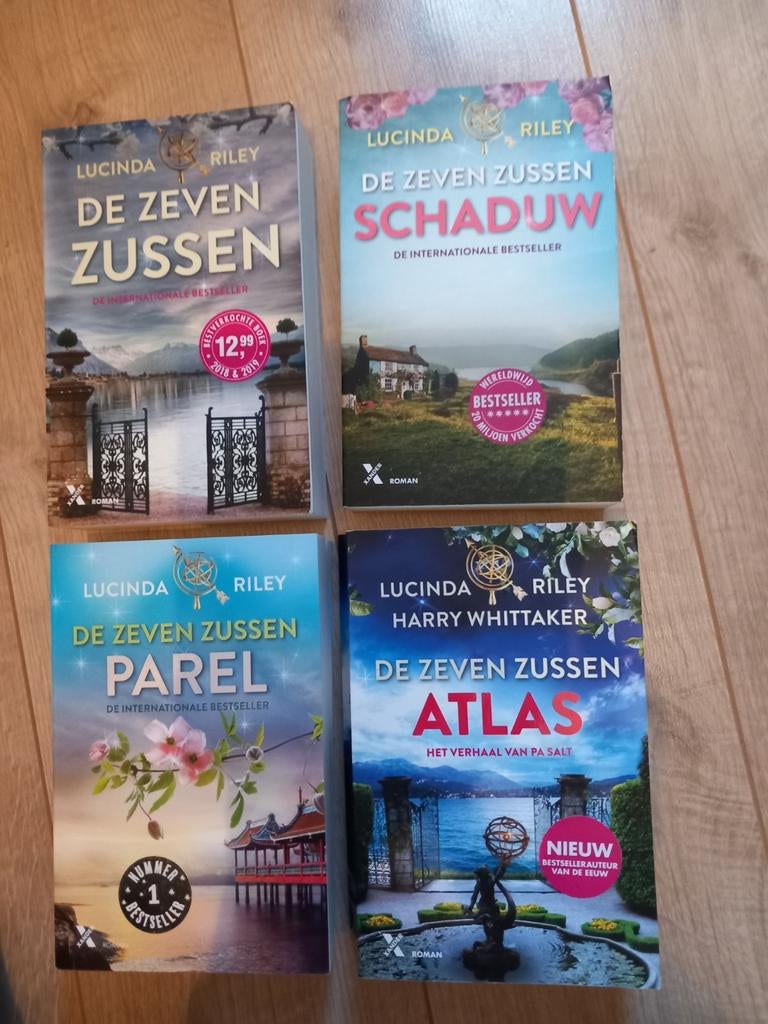 Lucinda riley de zeven zussen, Ophalen of Verzenden, Zo goed als nieuw