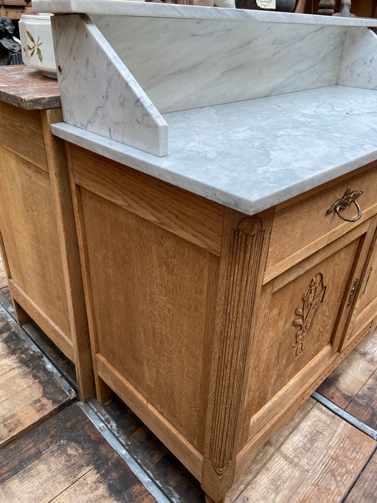 Een landelijk Frans commode kast met marmer, Ophalen
