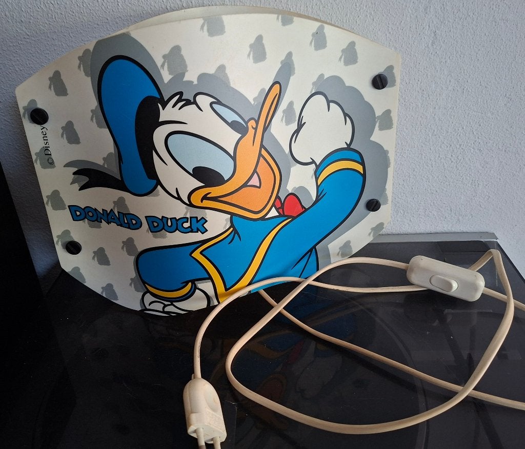 Donald Duck knuffels, blikjes, lampen, tassen, kalender., Ophalen of Verzenden, Donald Duck, Zo goed als nieuw, Beeldje of Figuurtje
