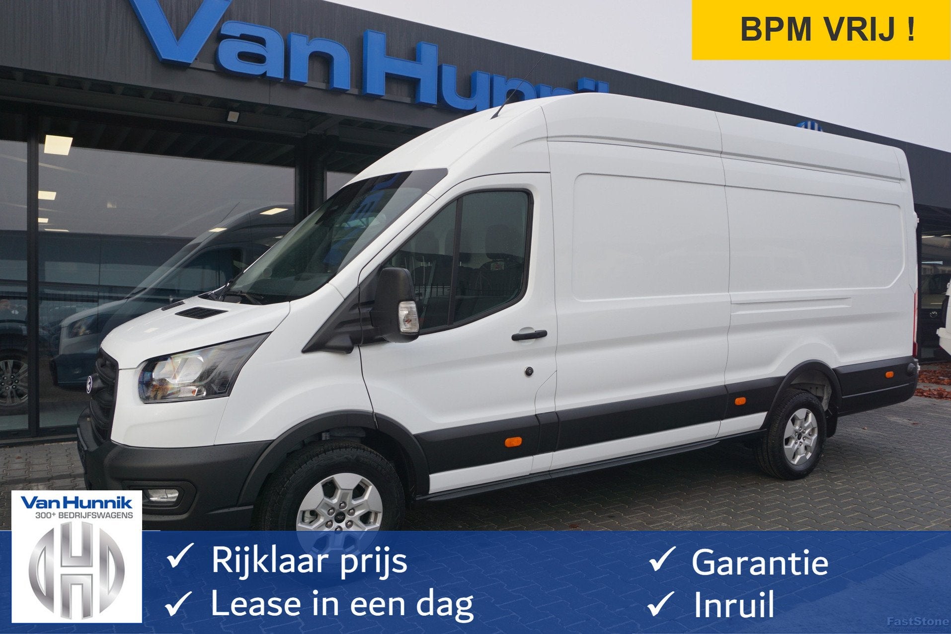 Ford Transit 350L 130PK L4H3 BPM VRIJ! Navi, Camera, Adap. C, Auto's, Voorwielaandrijving, Gebruikt, 4 cilinders, 2800 kg
