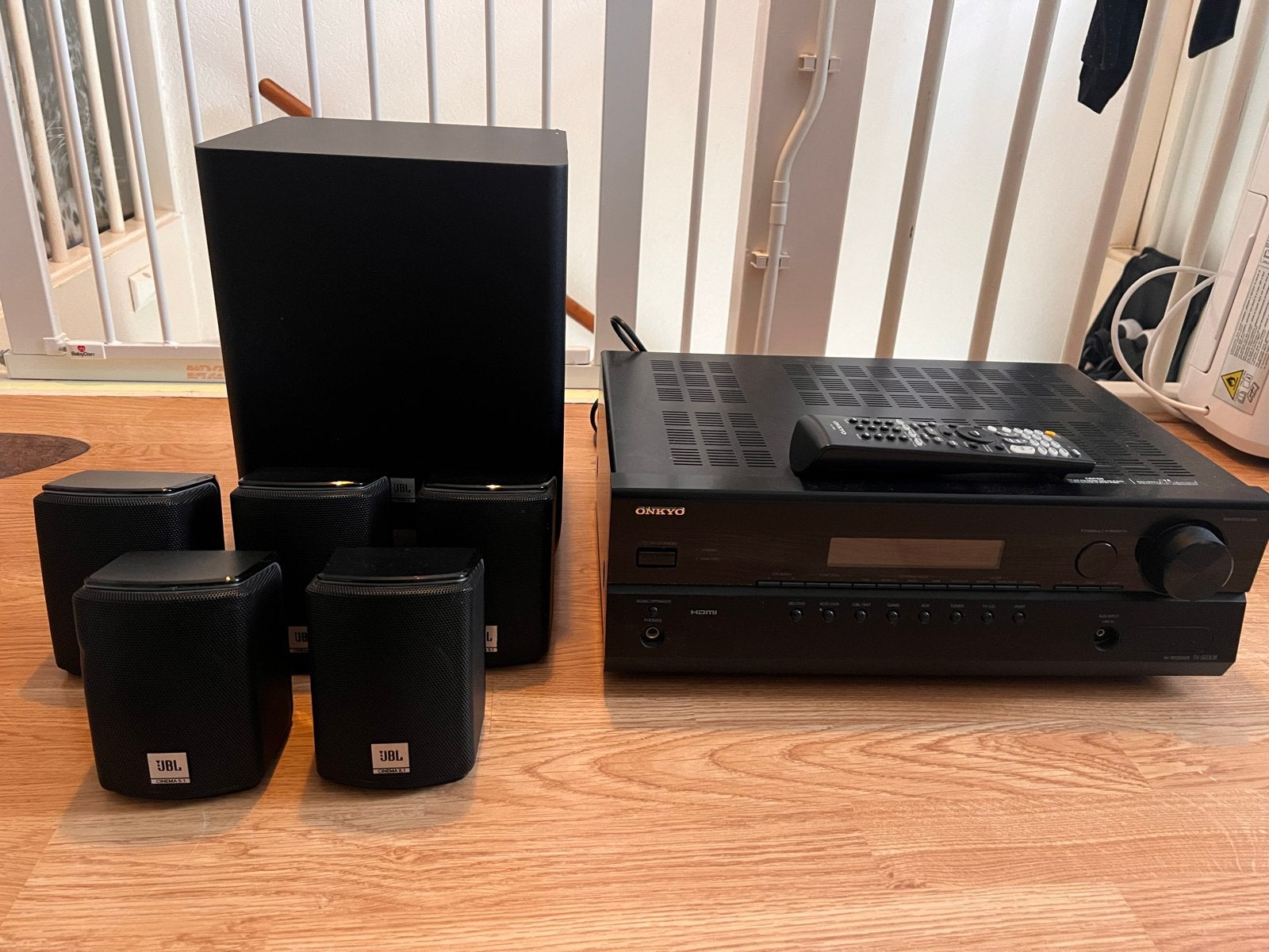 Onkyo TX-SR507 Home Cinema Set met JBL 5.1 Cinema Speakers, Ophalen, Zo goed als nieuw, 5.1-systeem, Overige merken