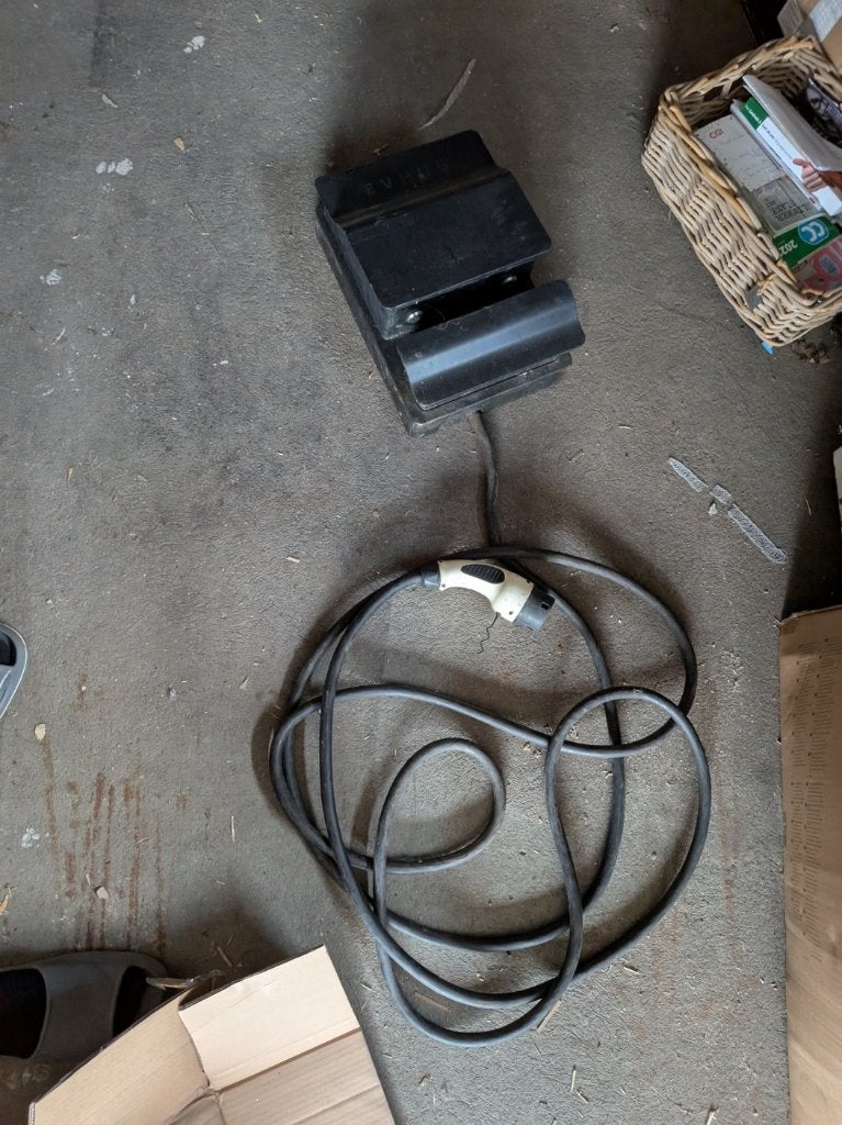 EV hub laadpaal 22 kw 3 fase eigen kabel, Ophalen, Gebruikt, Laadpaal en Laadkabel