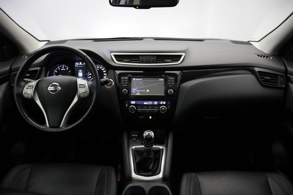 Nissan QASHQAI 1.2 Business Edition - Panorama, Navi, Camera, Auto's, Gebruikt, Euro 6, 4 cilinders, Met garantie (alle)