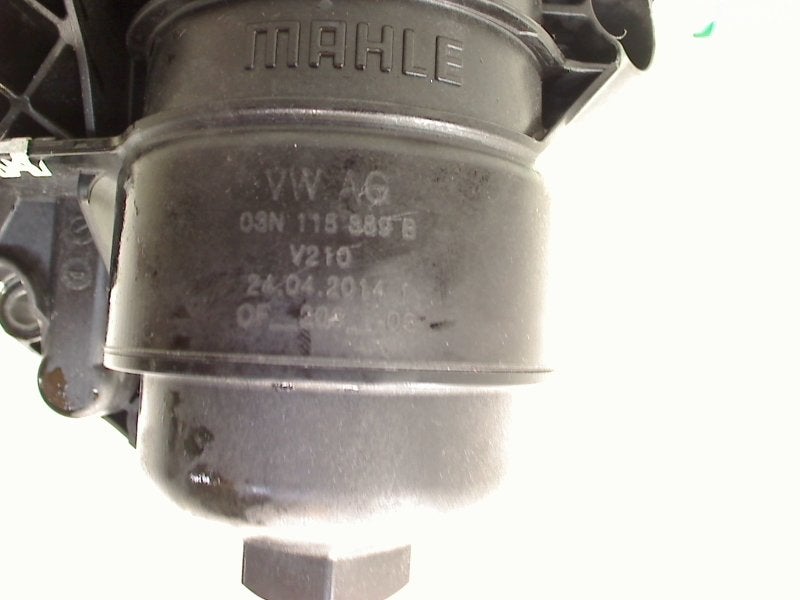 Oliekoeler + Huis Volkswagen Passat (3G2) 2016 03N115389B, Gebruikt, Volkswagen, Volkswagen AG, Kundenbetreuung@volkswagen.de
