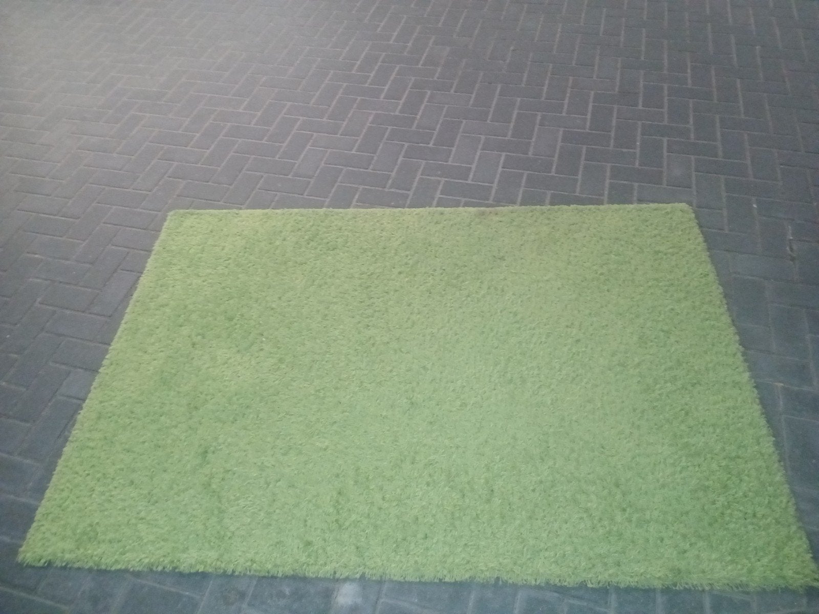Groen vloerkleed - Zacht en comfortabel, Huis en Inrichting, Stoffering | Tapijten en Kleden, Ophalen, Gebruikt, 100 tot 150 cm