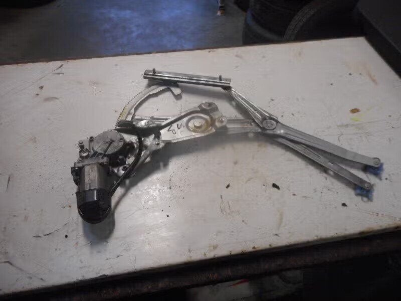 RAAMMECHANIEK ELEK LINKS VOOR Volvo 940 I Estate, Gebruikt, Info@volvocars.com, Ophalen of Verzenden, Volvo
