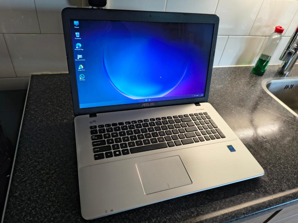 Asus Laptop i5, Ophalen, 2 tot 3 Ghz, 15 inch, Zo goed als nieuw