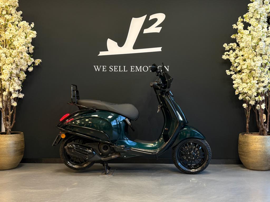 Vespa Sprint | Jaguar Green | Brom | 2022 | 8881 km, Gebruikt, Overige modellen, ., Maximaal 45 km/u