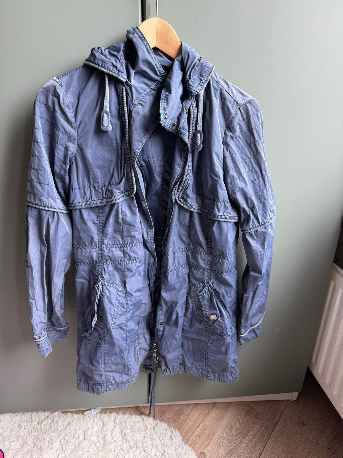 Esprit Blauwe parka met capuchon, Ophalen of Verzenden, Gedragen, Maat 36 (S), Blauw