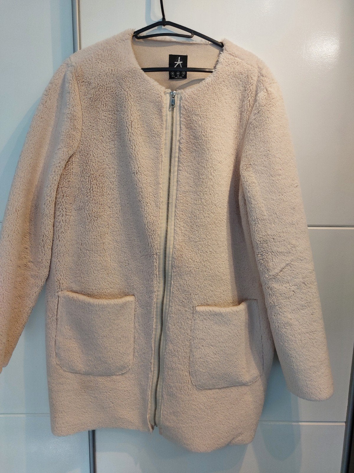 Nieuwe beige teddy jas maat 42, Atmosphere, Beige, Maat 42/44 (L), Nieuw