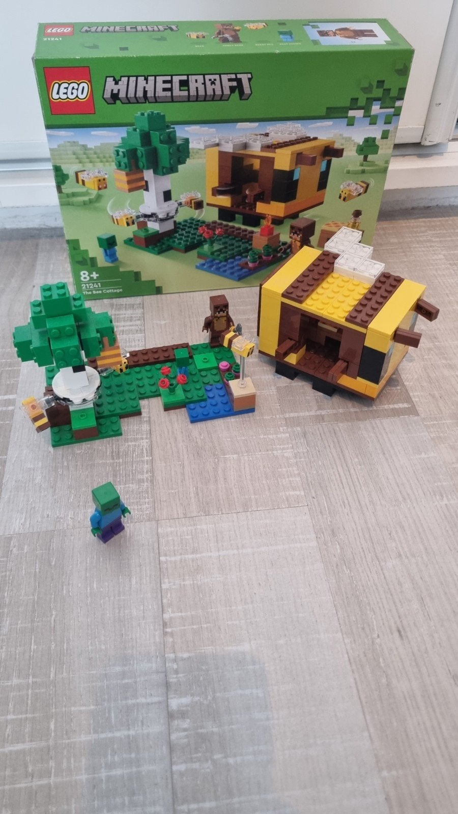 LEGO Minecraft De Bijenkorf (21241) - Complete set, Minecraft, Lego, Ophalen of Verzenden, Zo goed als nieuw