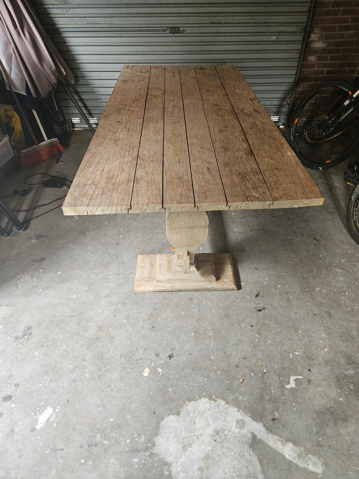 Robuuste houten eettafel - Landelijke stijl, Gebruikt, 100 tot 150 cm, 200 cm of meer, Ophalen of Verzenden
